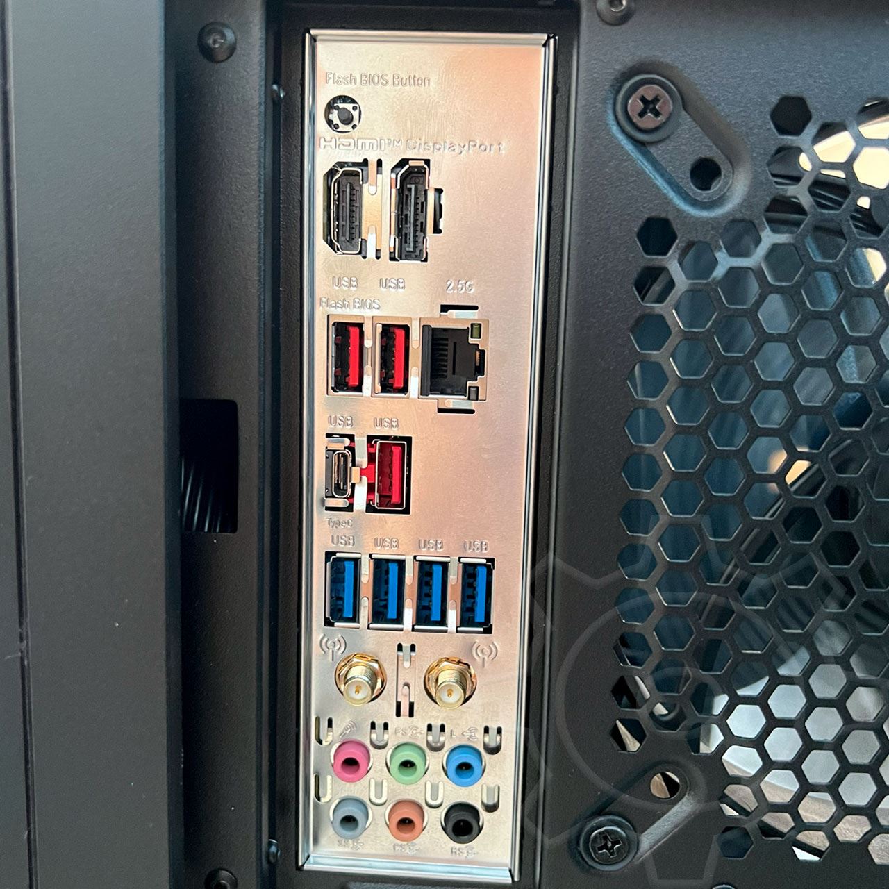 indigo-amd-r7-9800x3d-64gb-2tb-ssd-bulk-mindfactory-de