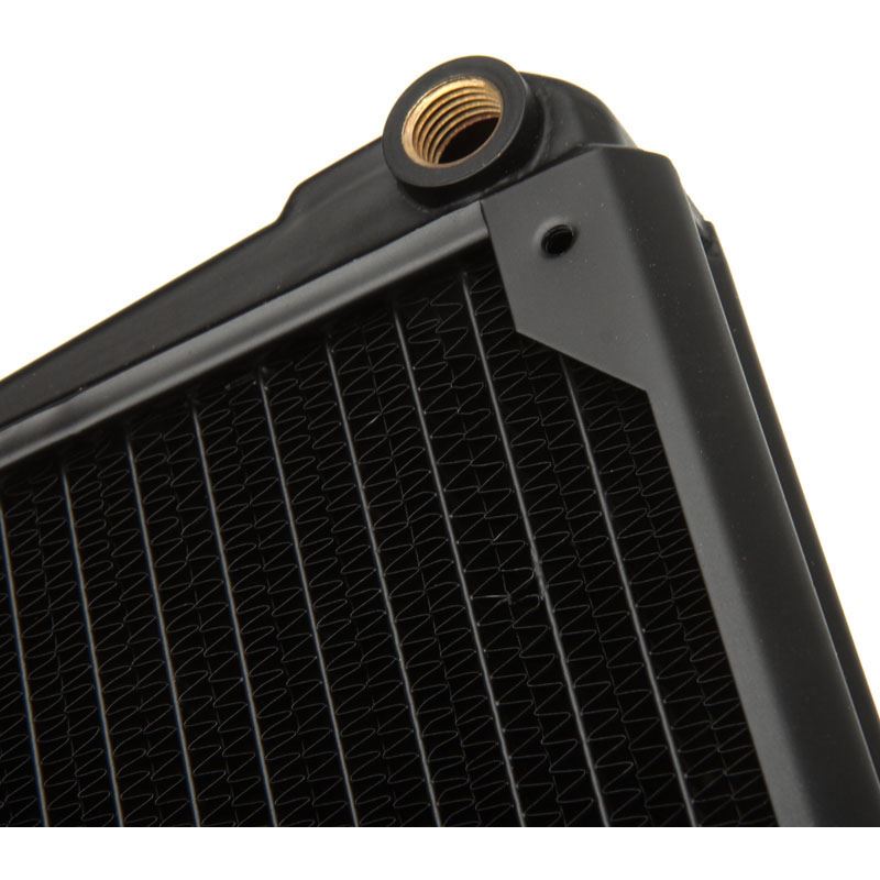 Hardware Labs Black ICE Nemesis GTS 560 XFlow Radiator 4x 140mm 560er